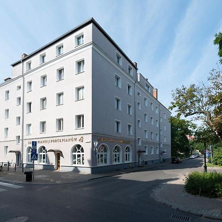 Two Bedroom Apartment 3City With Balcony In Gdansk By Noclegi Renters Exterior photo
